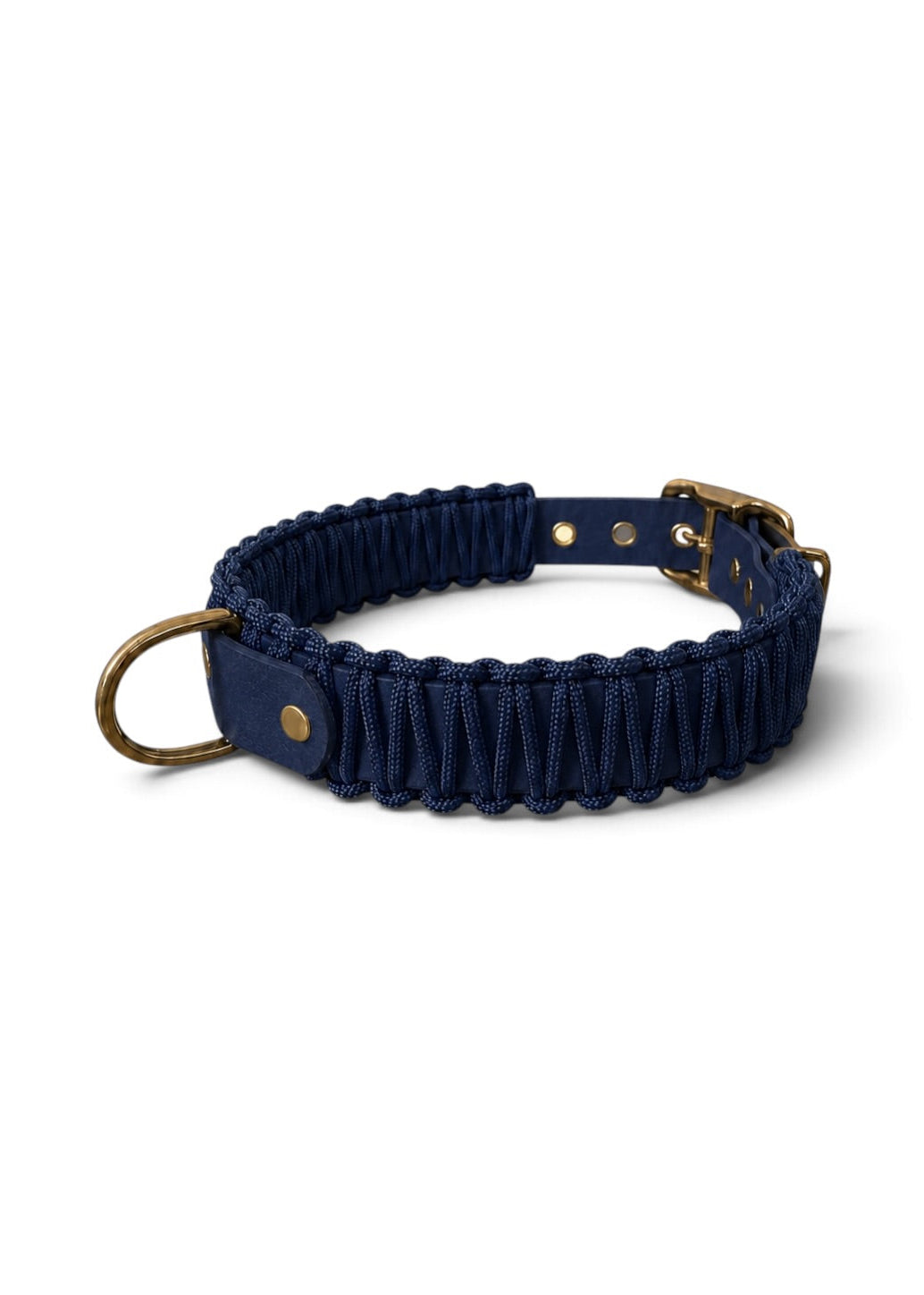 Collier réglable pour chien haut de gamme en Biothane et paracorde tressée bleu marine Billy Jean fait main par PLI Paris.