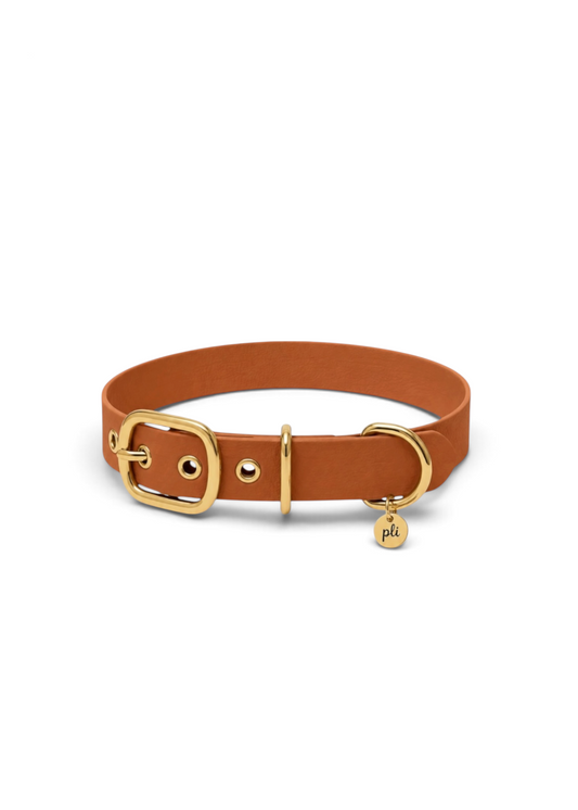 Collier réglable pour chien haut de gamme en Biothane marron  Brown Sugar fait main par PLI Paris.