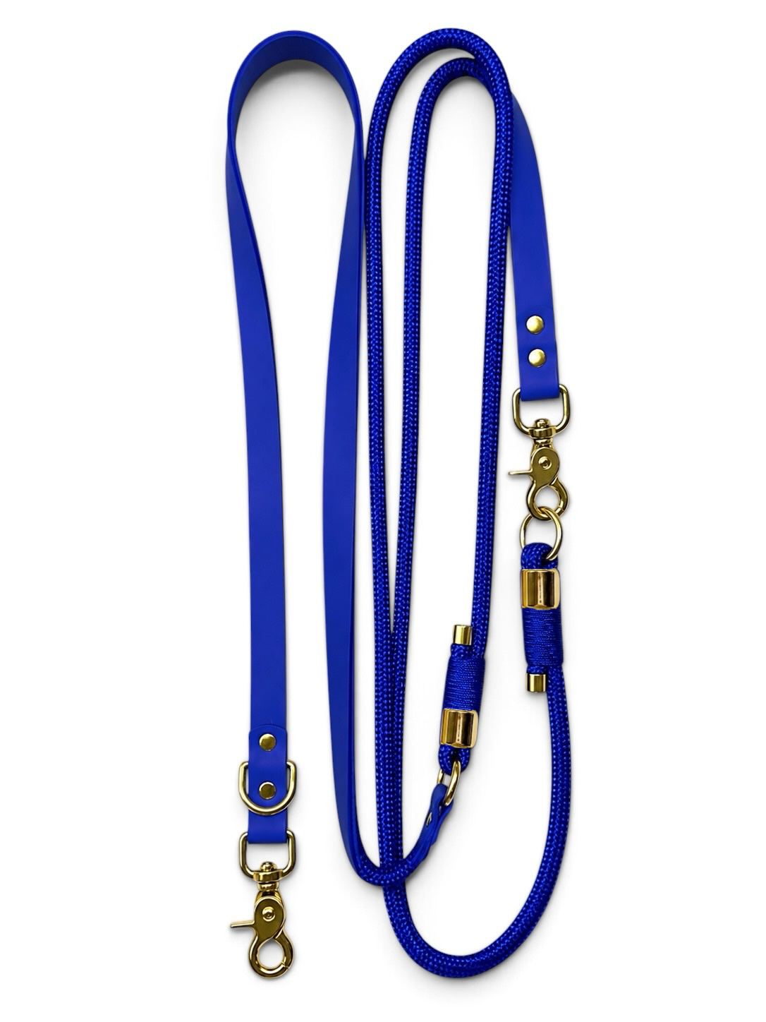 Laisse multi-positions pour chien en Biothane et paracorde bleu Deep Sea par la marque française PLI Paris.