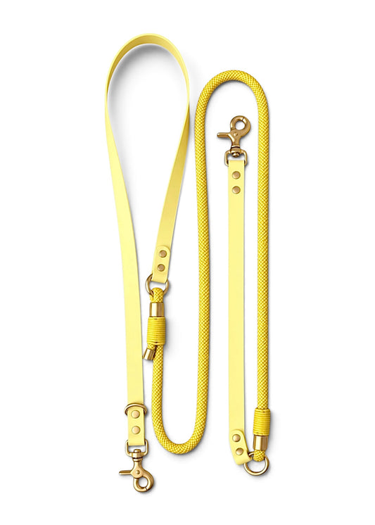Laisse multi-positions pour chien en Biothane et paracorde jaune pastel Lemon Twist par la marque française PLI Paris.